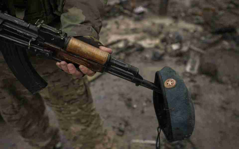 Українські прикордонники захопили опорний пункт росіян під Бахмутом (ФОТО 18+)