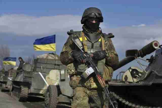 Українські військові відбили 10 атак противника