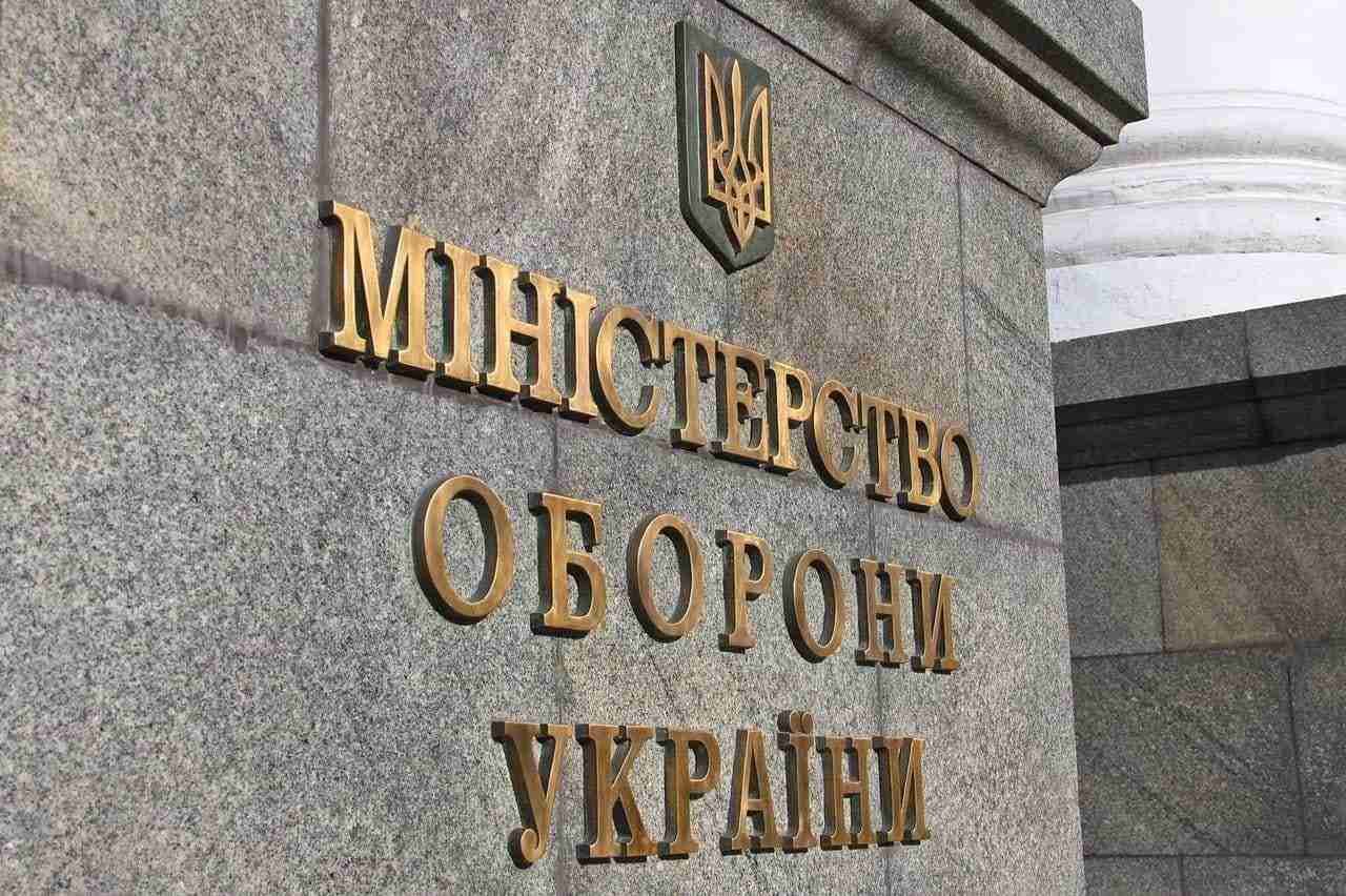 Уряд змінить процес закупівлі продукції для української армії: що відомо