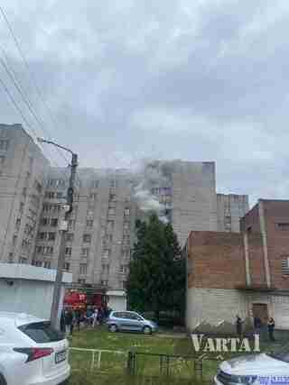 В одній із багатоповерхівок Львова загорілася квартира (ФОТО/ВІДЕО)