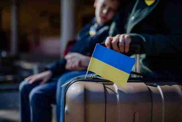 В Офісі президента закликали Європу зупинити допомогу українським біженцям