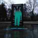 В столиці облили фарбою пам’ятник воїнам АТО (фото)
