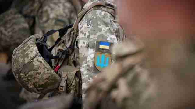В Україні можуть ввести покарання за образу військових: зареєстровано законопроєкт