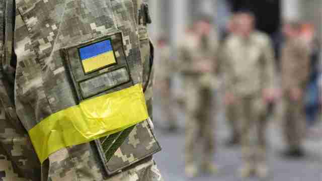 В Україні вирішили демобілізувати строковиків, чий термін служби закінчився - РНБО