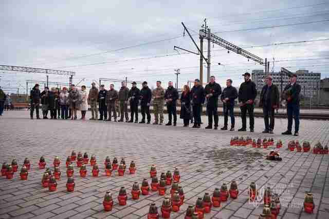 В Україні вшанували пам'ять жертв обстрілу Краматорська (ФОТО)