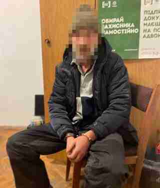 Вдарив ножем у шию та живіт: на Львівщині затримали підозрюваного у вбивстві (ФОТО)