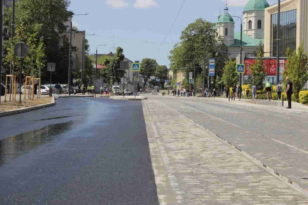 Відкриття вулиці Шевченка: що зробили та як вона виглядає (ФОТО/ВІДЕО)
