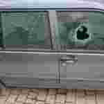 Війна за територію: львів’янину побили авто за те, що не дозволив встановити блокіратори паркування сусідам