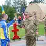 Військовослужбовці Національної академії сухопутних військ стали кращими в Міжнародному марафоні (фото)