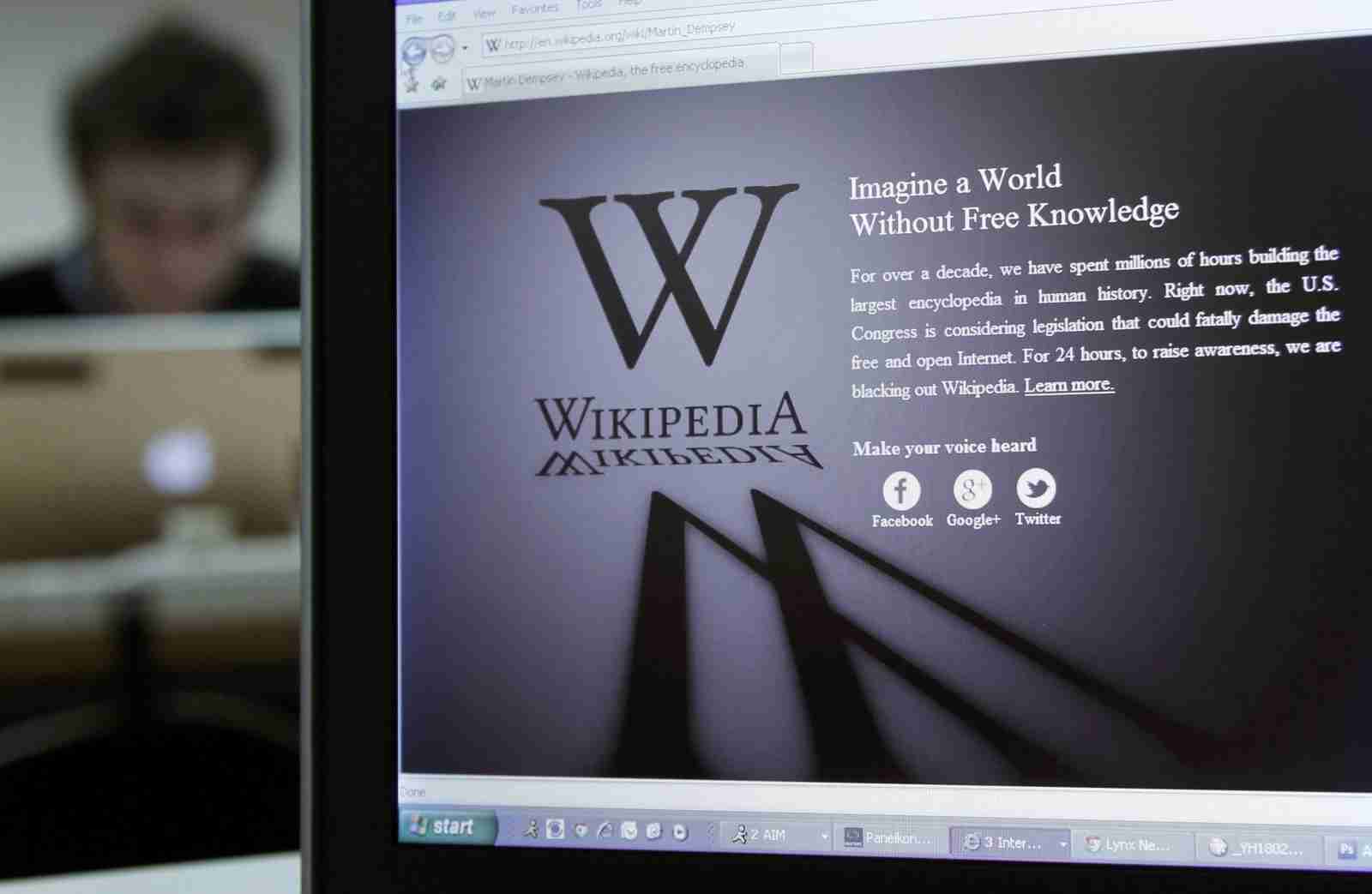 «Вікіпедія» порушниця законів росії: у росії планують заблокувати «Вікіпедію» за  статті про війну в Україні