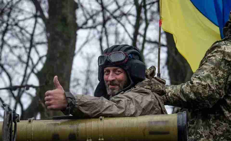 Вирішальна битва за Донбас: або крах путіна або він спробує захопити ще шість українських міст