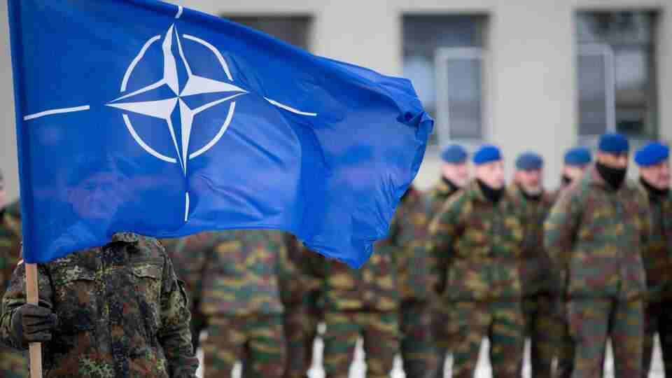 Військовослужбовці деяких країн-членів НАТО вже перебувають на території України, - очільник МЗС Польщі