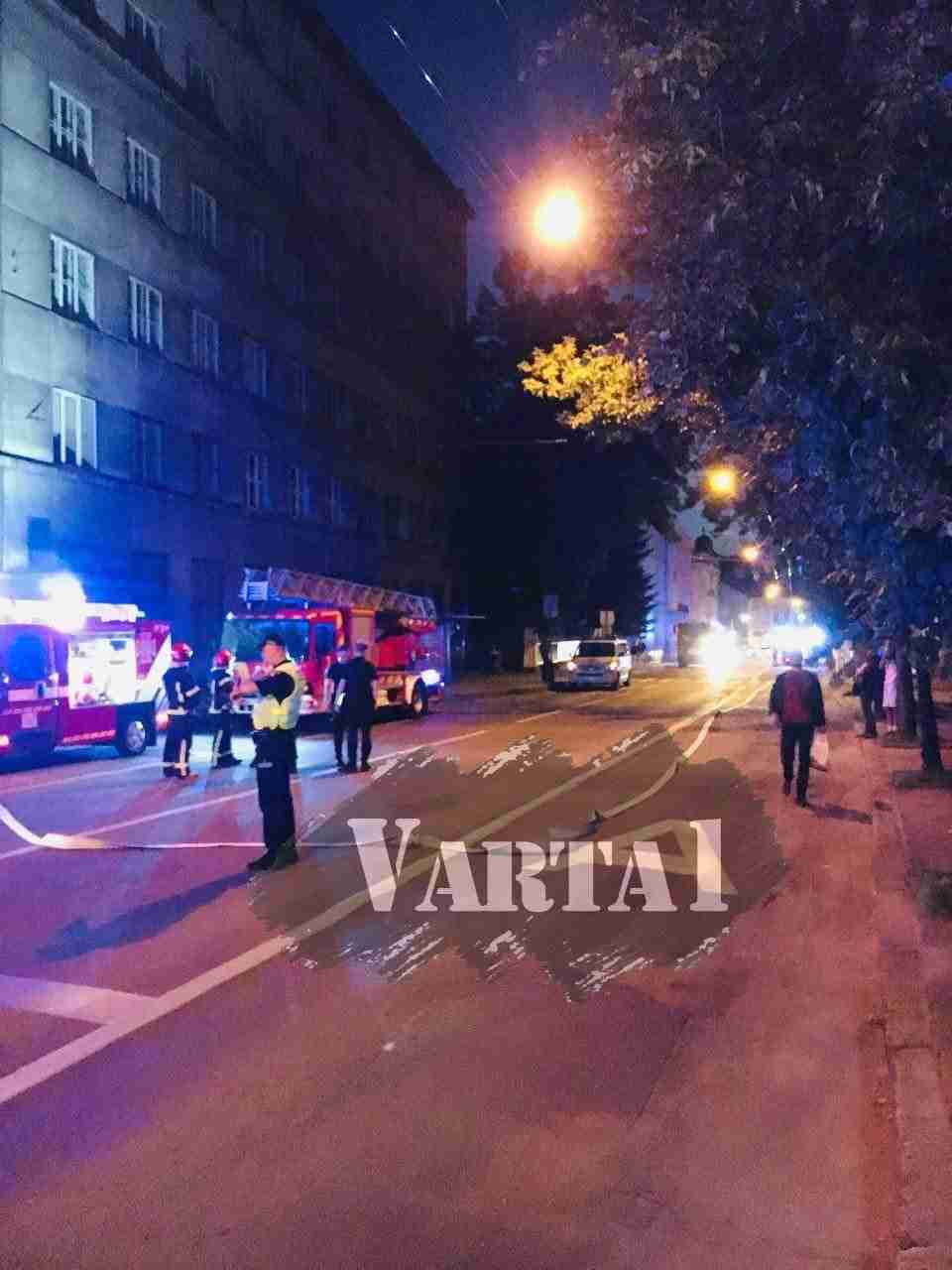 Ввечері у Львові відбулася пожежа в інституті (ФОТО/ВІДЕО)