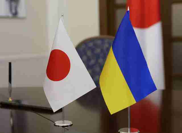 Японія розглядає питання про зняття ембарго на експорт зброї через Україну