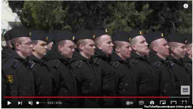 З'явилися докази, що відео з вцілілими моряками з «Москви» є фейком