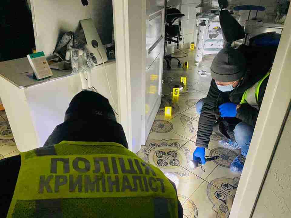 З’явилися світлини з місця розстрілу кримінального авторитета у Яремче (ФОТО)