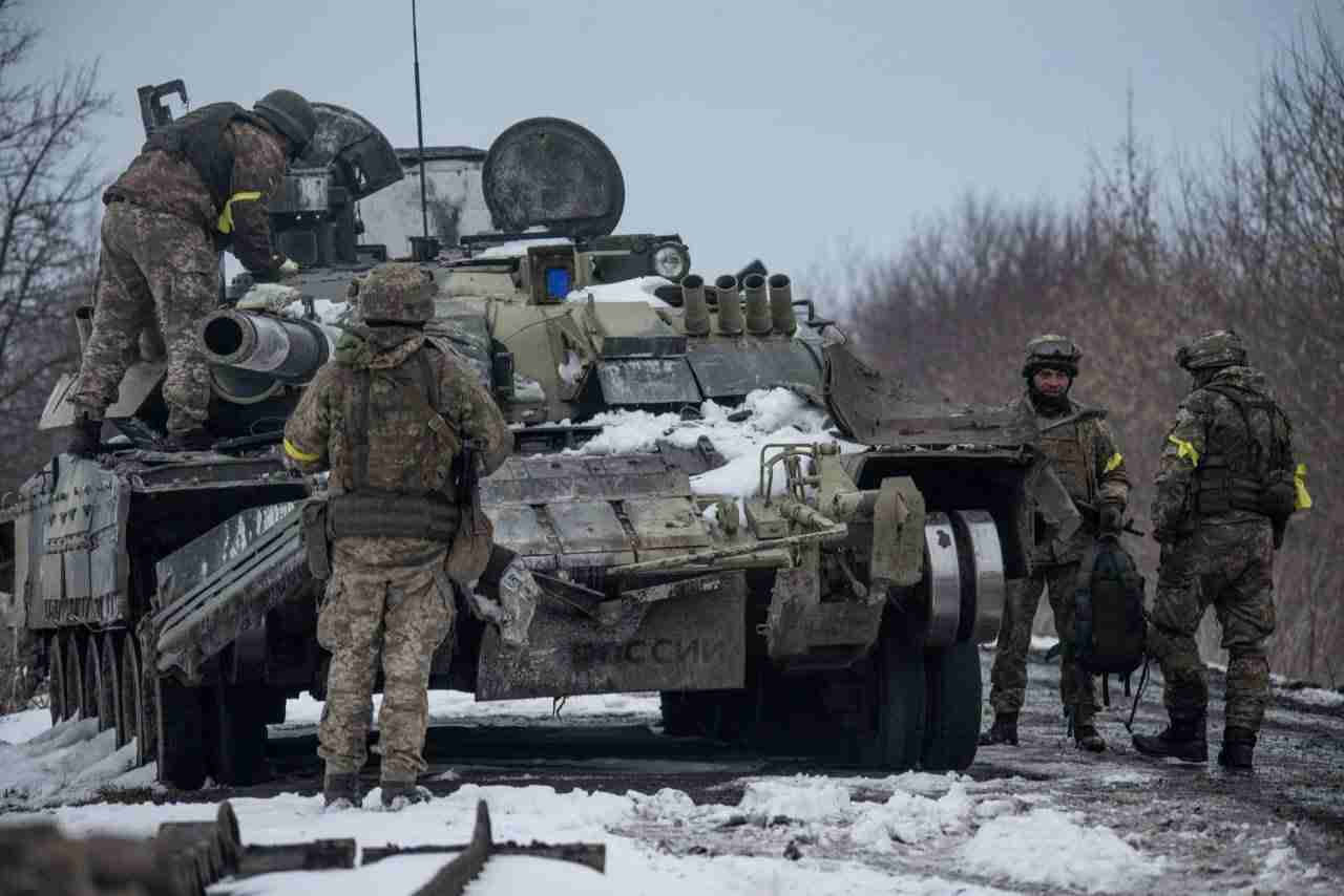 Загарбники спробували вибити українських бійців з важливих плацдармів: ситуація на фронті
