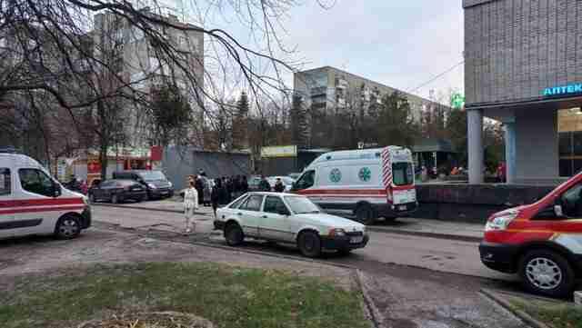Загинули чоловік та 6-річна дитина: ДСНС прокоментували пожежу у Львові (ФОТО)