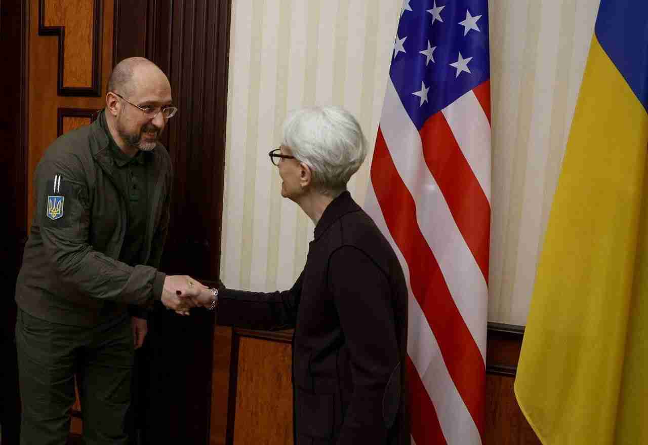 Заступник держсекретаря США прибула в Україну із робочим візитом (ФОТО)