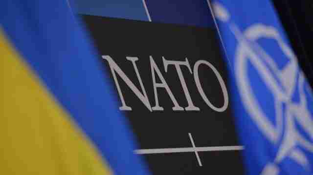 Зеленський візьме участь у саміті НАТО у відеоформаті