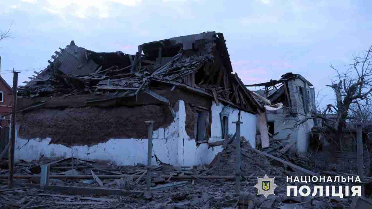 Жахливий удар по Покровському району: загинуло 11 людей, у тому числі 5 дітей (ФОТО)